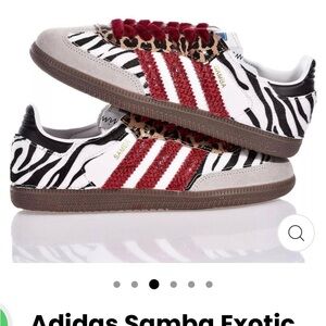Adidas Samba Exotic Mimanera
Very special adidas sneakers